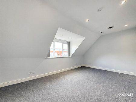 3 bedroom house - Photo 5