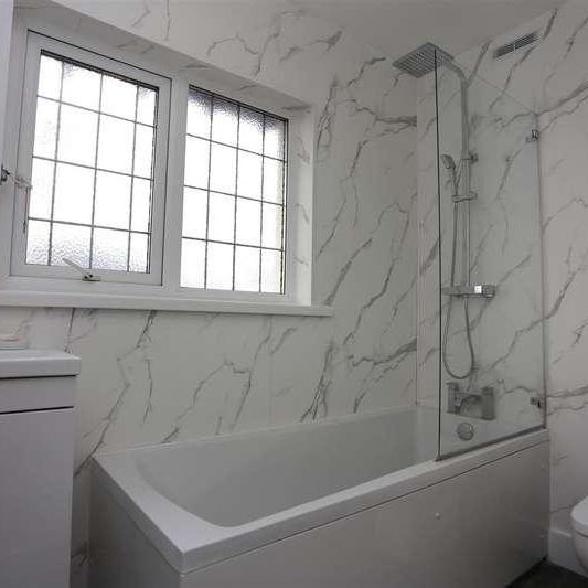 Boundary Road, Hove, BN3 - Photo 1