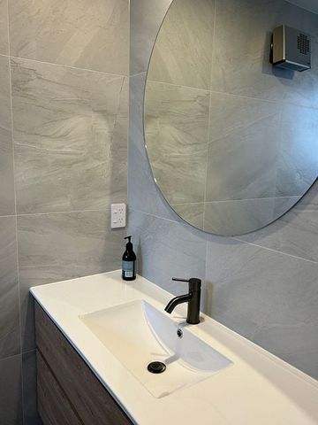 High end 3brdm townhouse with spacious bedrooms - Photo 5