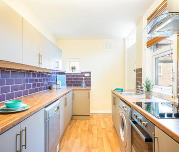 1 bedroom in a house share to rent - Photo 5