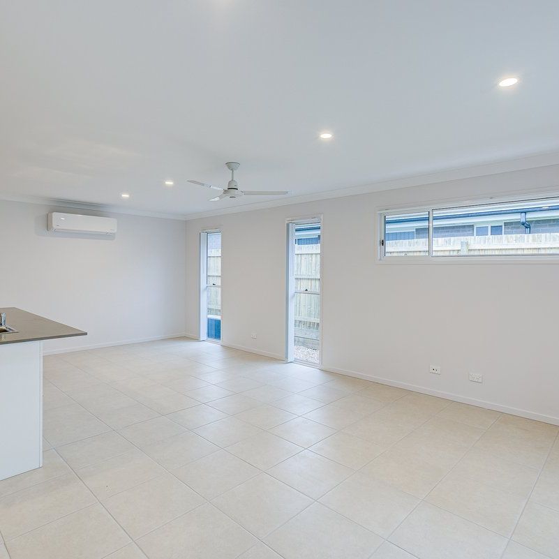 Brand-New Family Home in Park Lane Reserve! - Photo 1