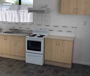 Ready and Waiting - Photo 5