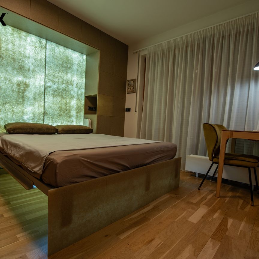 Pronájem bytu 1+kk a garsoniéry 46 m², Trojská 724, Praha - Fotografie 1