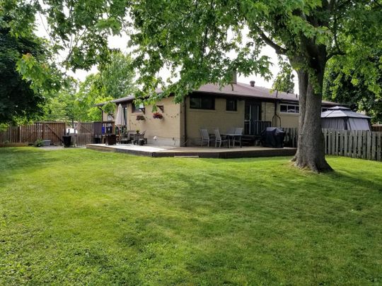 For Lease - 94 Hurley Road Unit# Lower, Ajax, Ontario - Photo 1