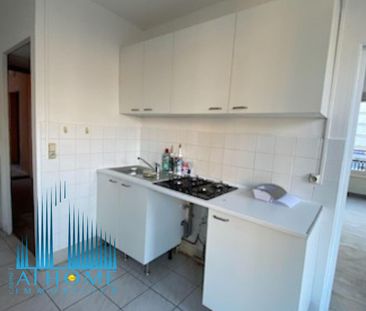 Location Appartement 2 pièces 34m² ST CHAMOND 42400 - Photo 3