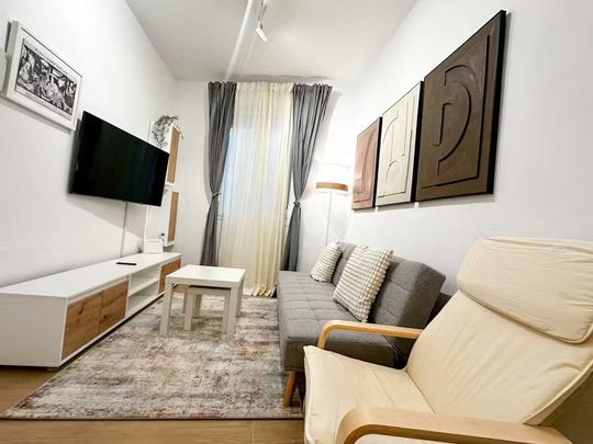 Calle de Alfonso VI, Madrid, Community of Madrid 28005 - Photo 1