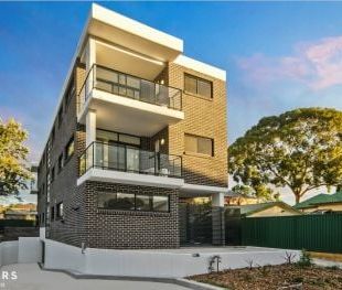 Walking Distance to Trains and Westfield - Photo 3