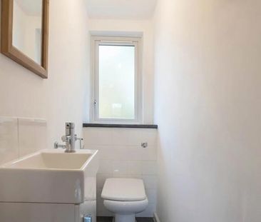 4 bedroom flat share to rent - Photo 5