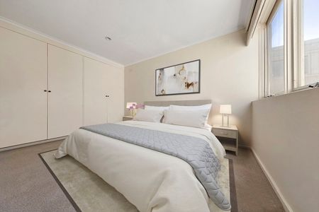 Unit 18/630 Toorak Road, Toorak. - Photo 4