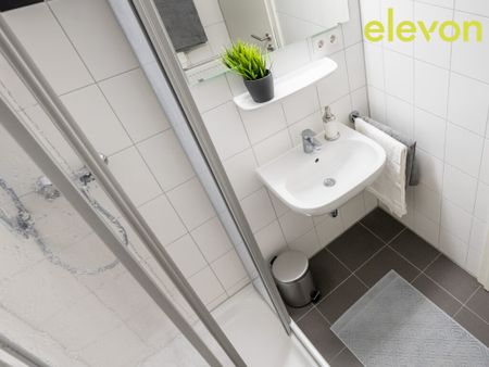 Ausschließlich für Studenten und Azubis! Einziehen und Wohlfühlen: Möbliertes Apartment - Photo 4
