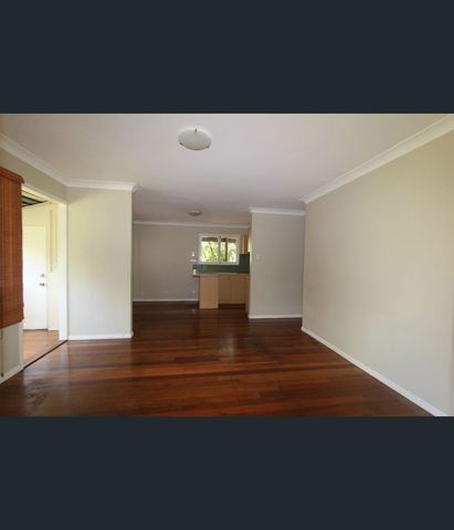 LOWSET FAMILY HOME IN WOODRIDGE - Photo 2