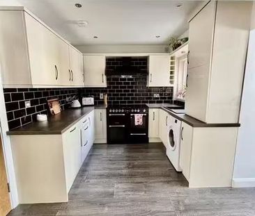 69 Moat Street, - Photo 5