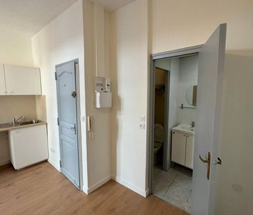 Location Appartement 2 pièces 22m² MARSEILLE 5ème - Photo 5