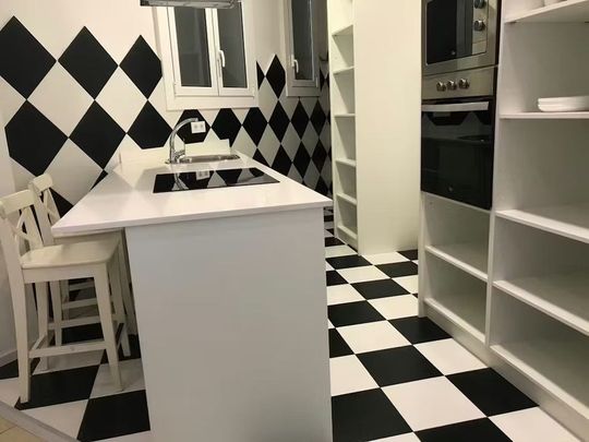 Ronda de Sant Antoni, Barcelona, Catalonia 08001 - Photo 1