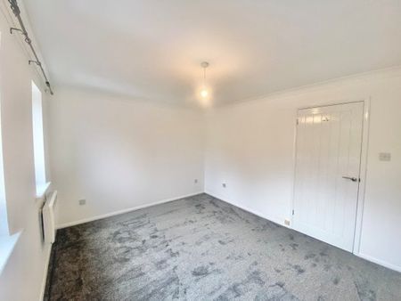 Parsonage Road, Grays, Property for rent - Photo 4