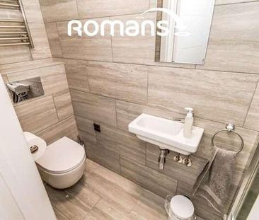 Mead House, Winchester, SO23 - Photo 6