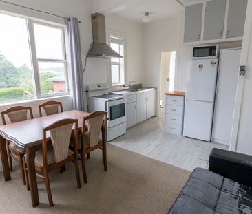 Spacious 3-Bedroom Family Home in Kaikorai, Dunedin - Photo 5