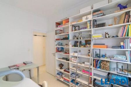 Apartamento - Photo 2