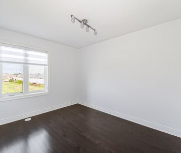 For Lease - 2427 Baronwood Drive, Oakville, Ontario - Photo 6