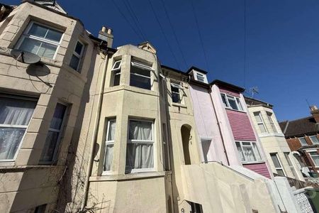 Darby Place, Folkestone, CT20 - Photo 3