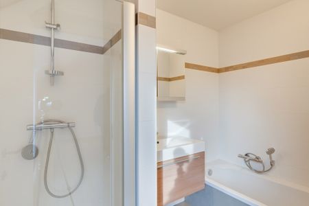Fijn 1 slaapkamer appartement met 2 terrassen - Foto 3