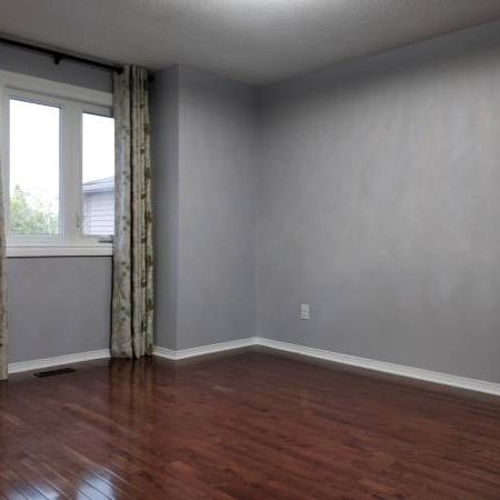 detached 3+1 bedroom house for rent in Thornhill, Vaughan - Photo 1