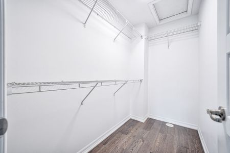 For Lease - 3073 George Savage Avenue, Oakville, Ontario - Photo 2