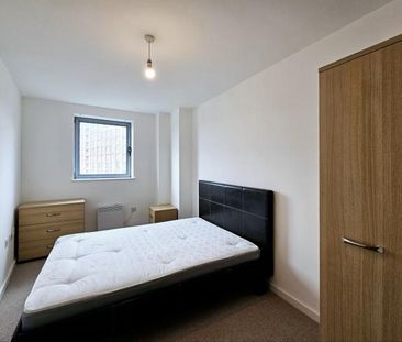 2 bedroom apartment to rent - Photo 3