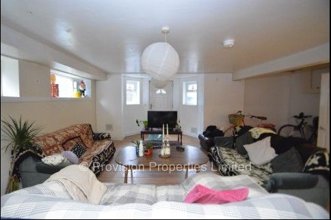 8 Bedroom Houses Rent Hyde Park Students - Photo 1