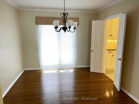 For Lease - 41 Walkerton Drive, Markham, Ontario - Photo 5