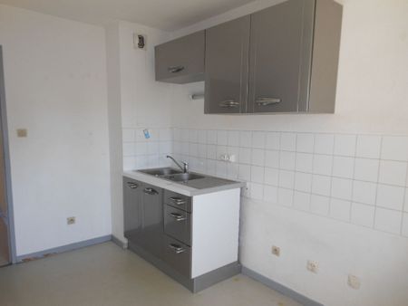 Location appartement 4 pièces, 82.06m², Bourg-en-Bresse - Photo 4
