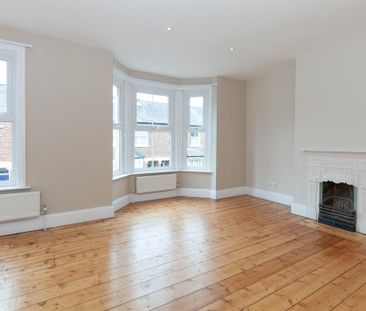 4 bedroom terraced house to rent - Photo 2