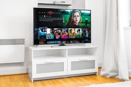 3 bedroom flat to rent - Photo 2