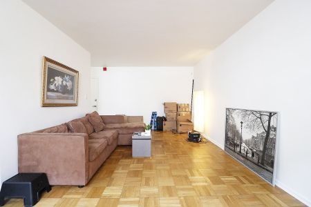 For Lease - 1751 Victoria Pk Avenue Unit# 308, Toronto, Ontario - Photo 2