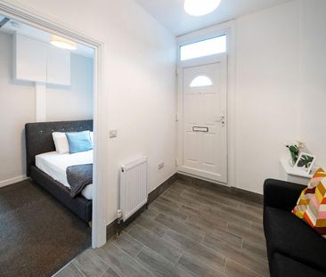 1 bedroom flat to rent - Photo 5