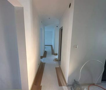 Appartements complétement renovés de 4.5 pcs dans un quartier calme - Photo 5