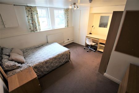 Langdale Terrace, Headingley, LS6 3DY, Leeds - Photo 3
