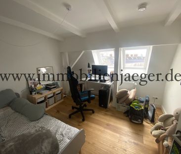 Ottensen, Nähe Fabrik & Zeisehallen – Altbau mit urigem Dachgeschos... - Photo 2