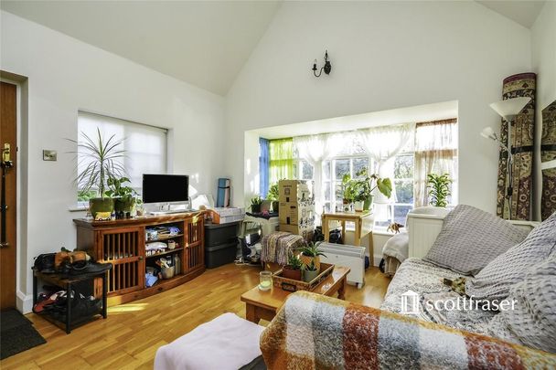 1 bedroom flat to rent - Photo 1