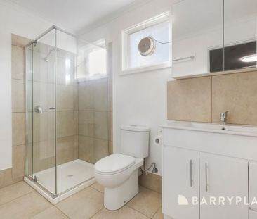 Freshly Renovated Family Home in a Prime Seaford Location - Photo 6