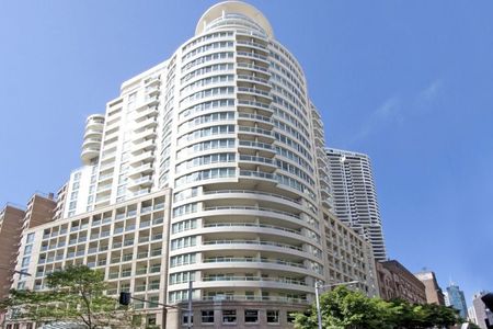 North West corner 4 Bedroom Penthouse With Breathtaking Darling Harbour views - Photo 2