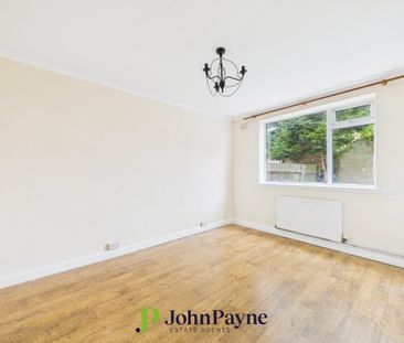 2 bedroom maisonette to rent - Photo 6