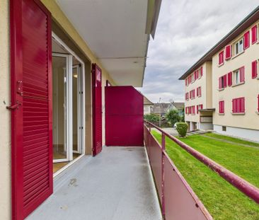 Helle und ruhige 3-Zimmer-Wohnung mit Balkon, neu saniert in Streng... - Photo 3