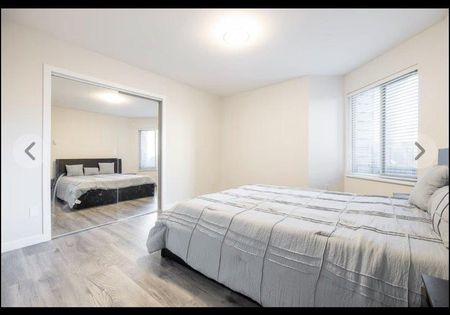 Beautifully Renovated One Bedroom with Parking by Guildford Town Center - Photo 4