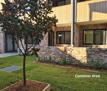 UPSTAIRS APARTMENT - Photo 1