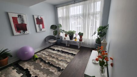 For Lease - 15 Prunella Crescent, East Gwillimbury, Ontario - Photo 4