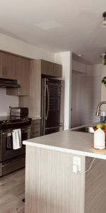 Logement 4 1/2 + bureau - Janvier 2026 - Photo 3