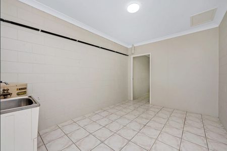 1/10 Orchid Street, Cranbrook QLD 4814 - Apartment For Rent | Domain - Photo 3