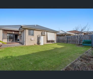 10 Robert Jones Street, Redbank Plains, Qld 4301 - Photo 5