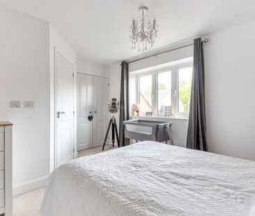 2 bedroom semi-detached house to rent - Photo 3